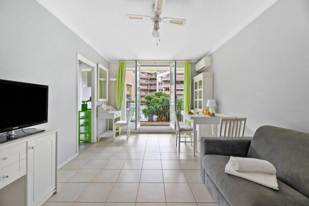 Ferienwohnung Le Landelle - Centre- Climatisation -Proche Gare Sncf Menton Exterior foto